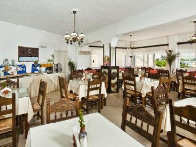 מלון Star Santorini 3*